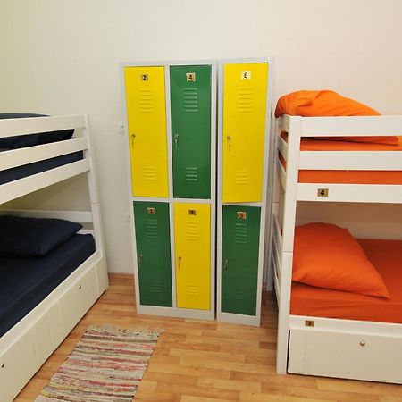 Oasis hostel Split Buitenkant foto