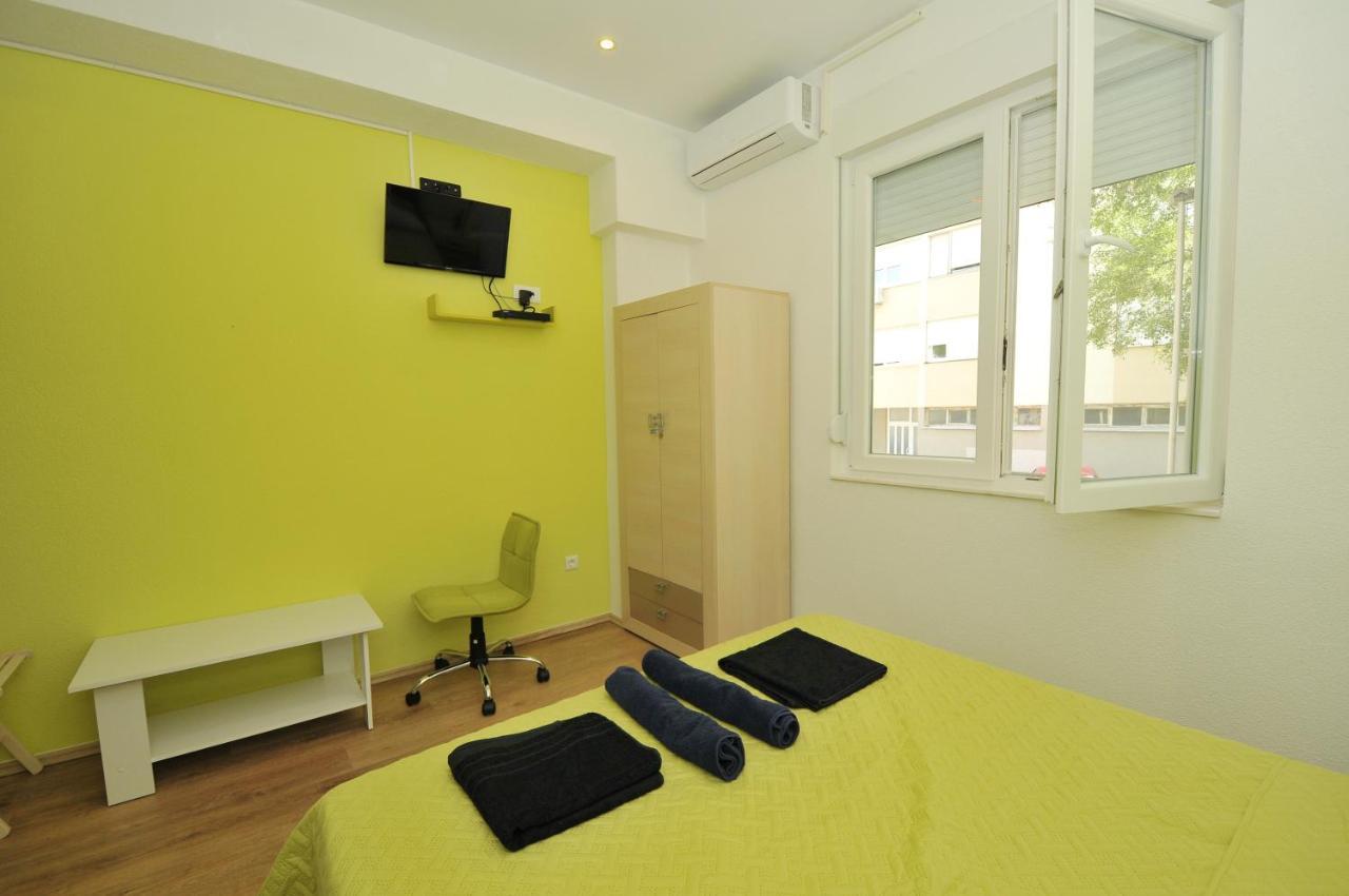 Oasis hostel Split Buitenkant foto