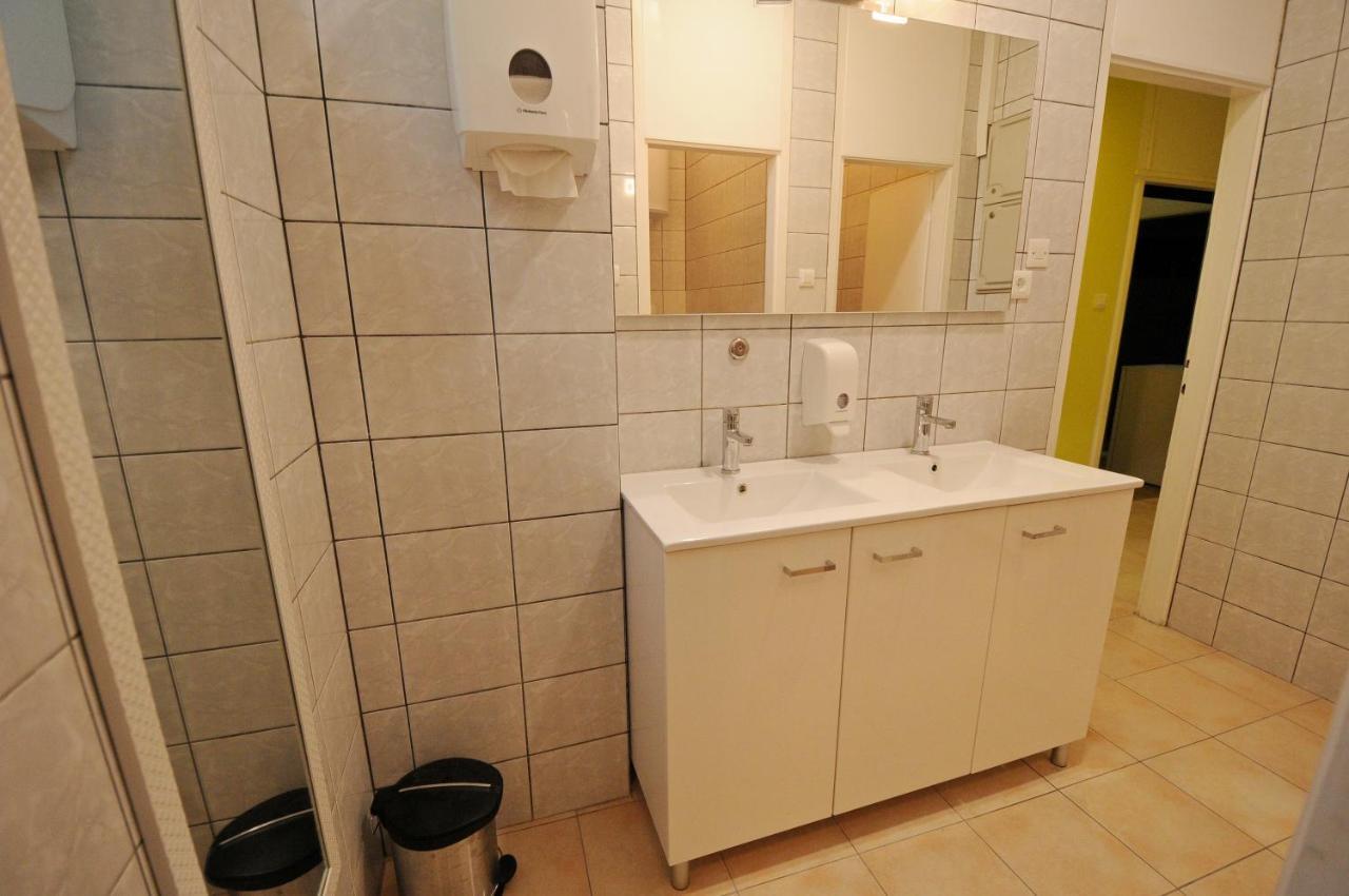 Oasis hostel Split Buitenkant foto