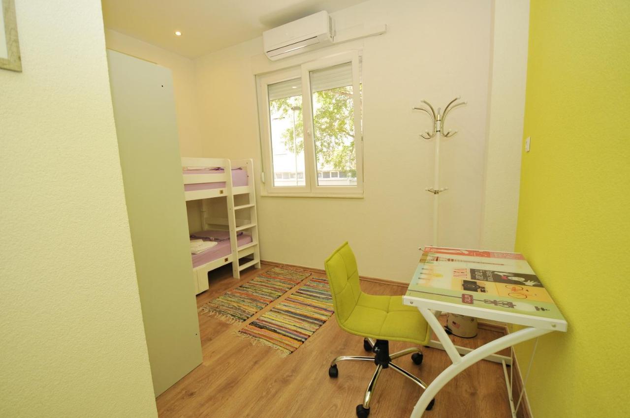 Oasis hostel Split Buitenkant foto
