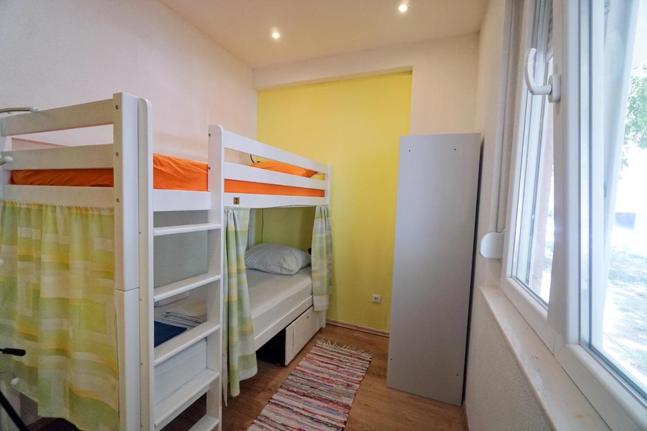 Oasis hostel Split Buitenkant foto