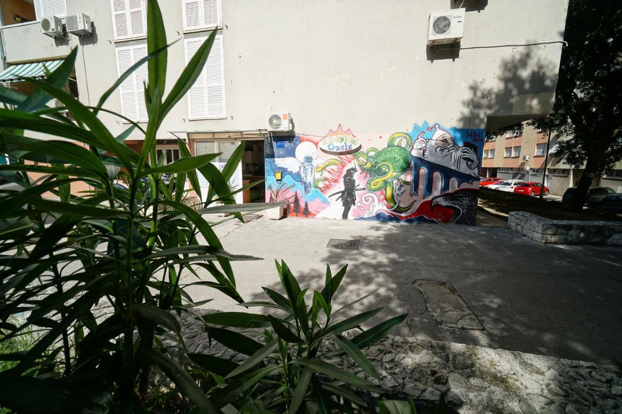 Oasis hostel Split Buitenkant foto