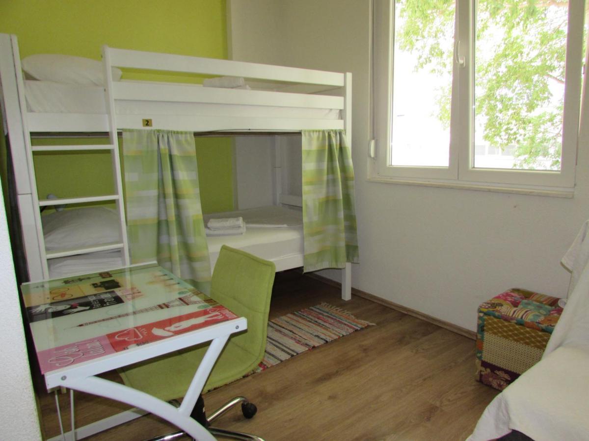 Oasis hostel Split Buitenkant foto